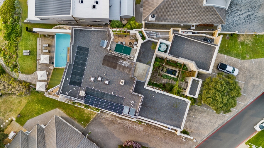 7 Bedroom Property for Sale in Yzerfontein Western Cape